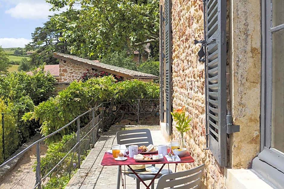 Logis Hôtel et Spa le Savigny
