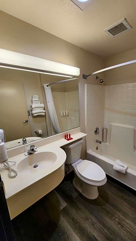 SureStay by Best Western Sacramento South Natomas
