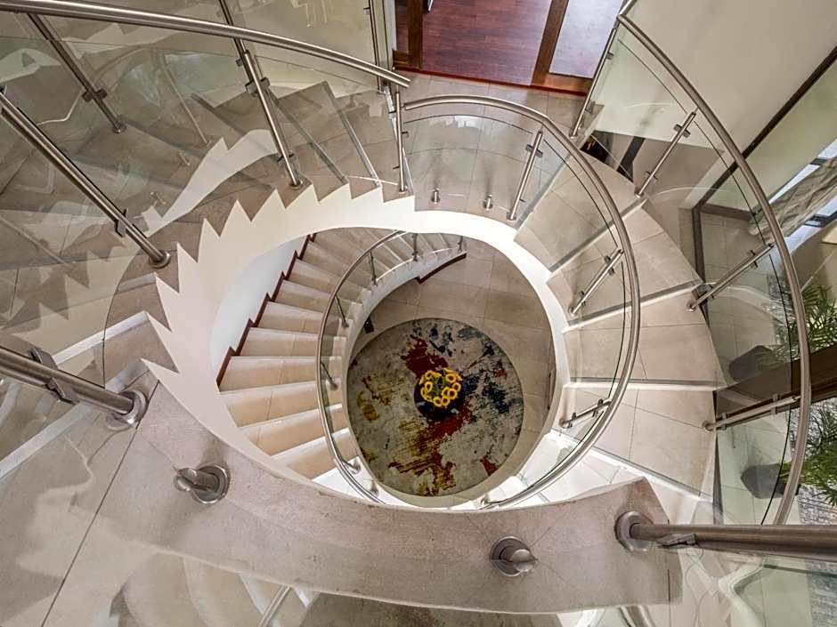 One O Eight Boutique Hotel