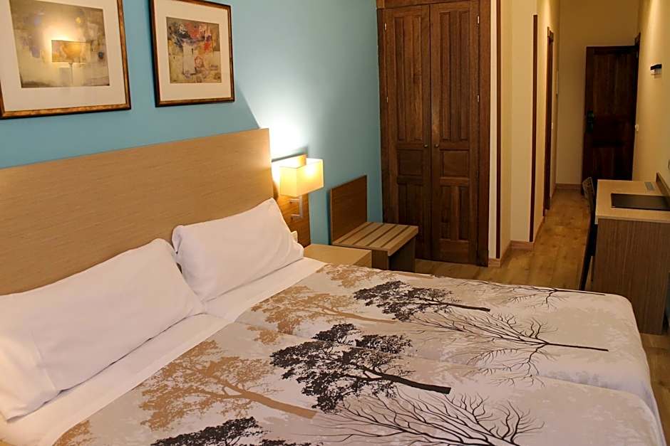 Hotel Mirador Puerta Del Sol