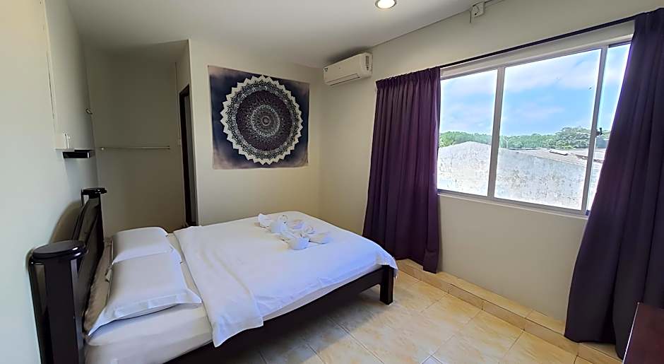 De Chukai Hotel