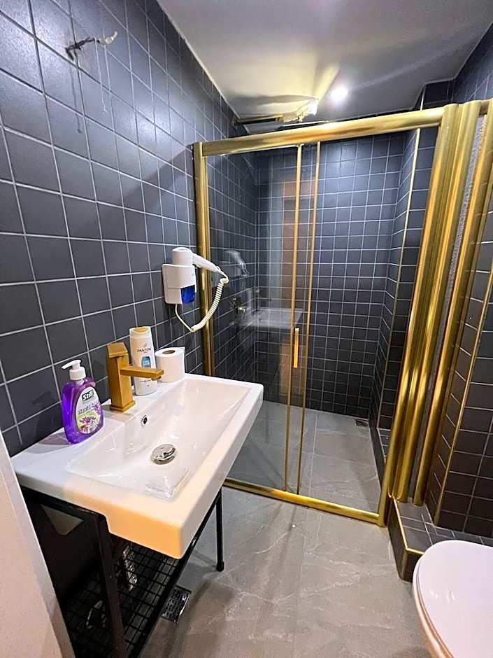 DNZ TAXIM FERIDIYE HoTEL