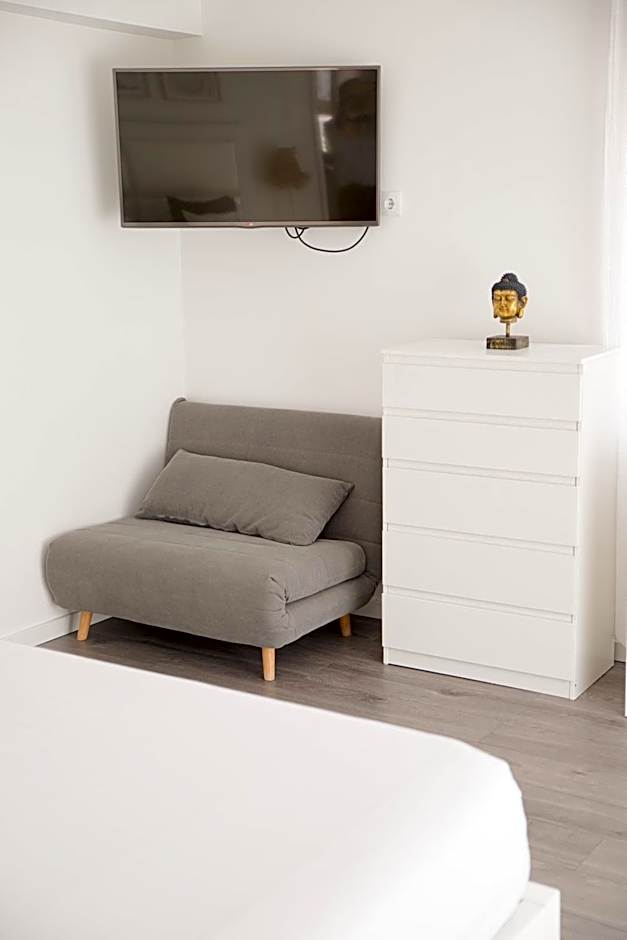 SUPERTUBOS HOUSE Peniche