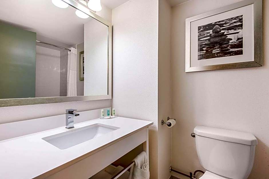 Quality Inn & Conference Centre