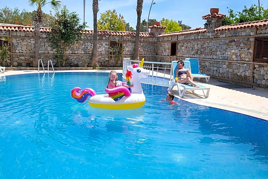 Beldibi Beach Hotel