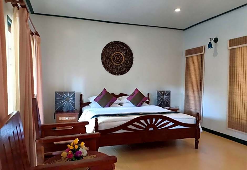 Photo 1 of 5 of Deluxe Villa