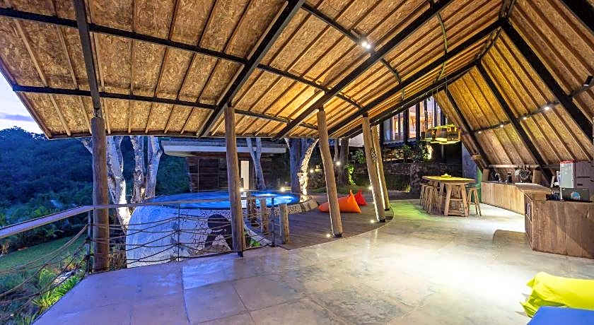 Bong Lux Hostel