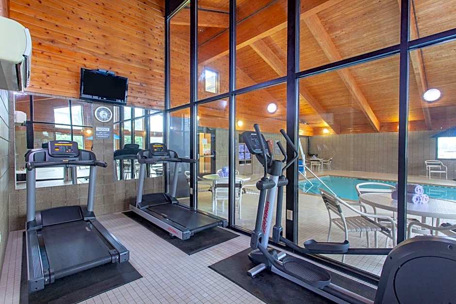 AmericInn by Wyndham Mankato Event Center