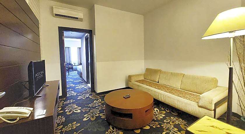 Aston Jayapura Hotel And Convention Center