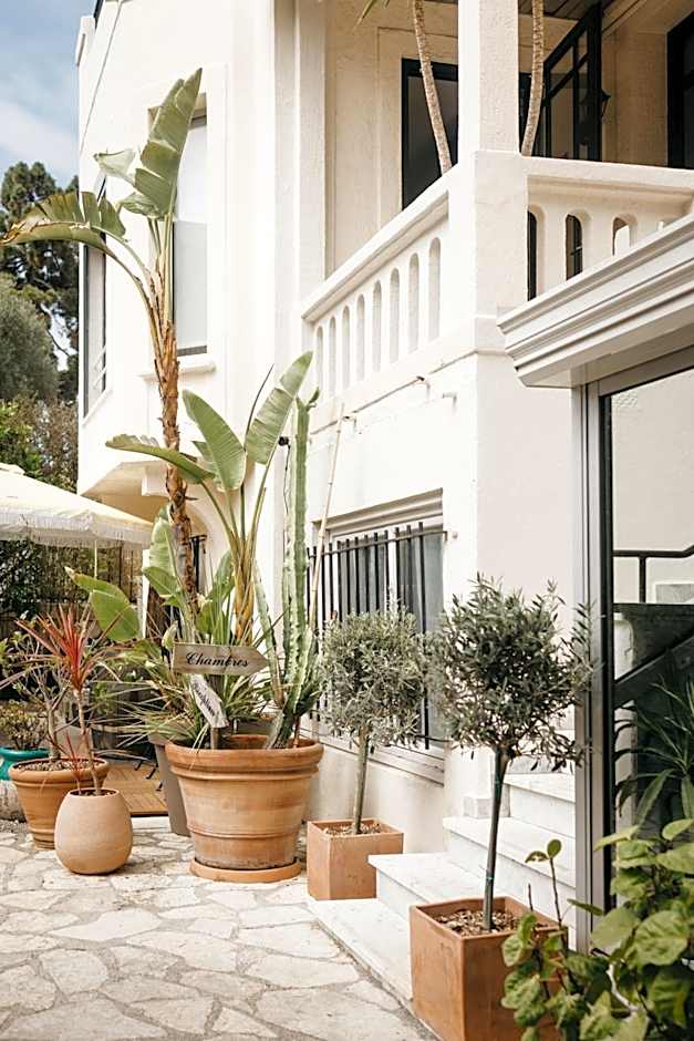 Hôtel Le Petit Castel