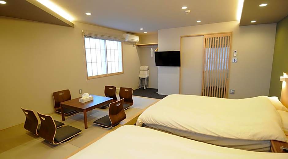 HIZ HOTEL Kyoto-Nijo Castle
