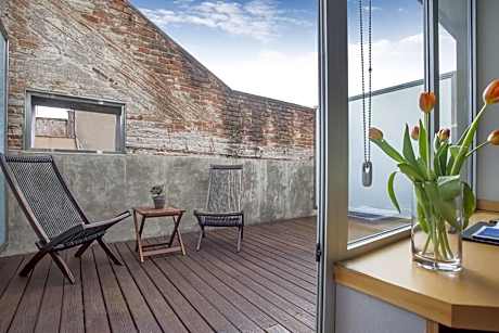 Double or Twin Room with Terrace