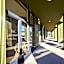 CAMPANILE PARIS SUD - Saclay