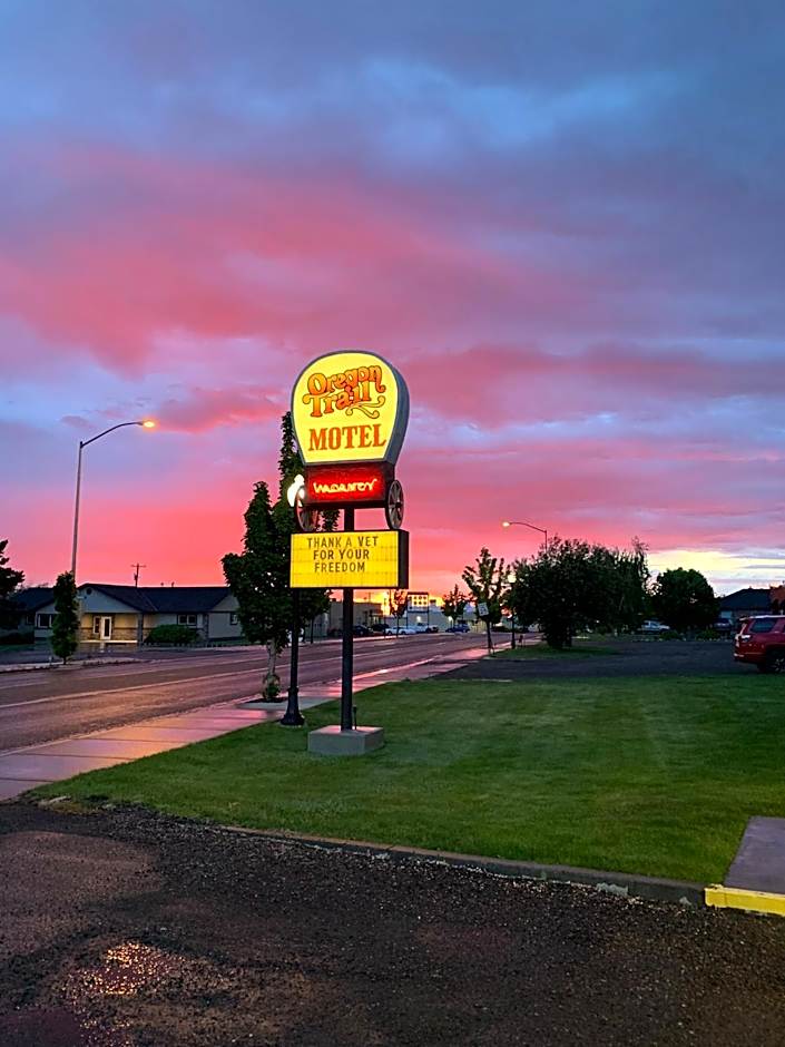 Oregon Trail Inn