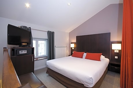 Duplex Quadruple Room