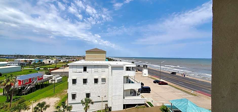 Holiday Inn Express & Suites Galveston West - Seawall