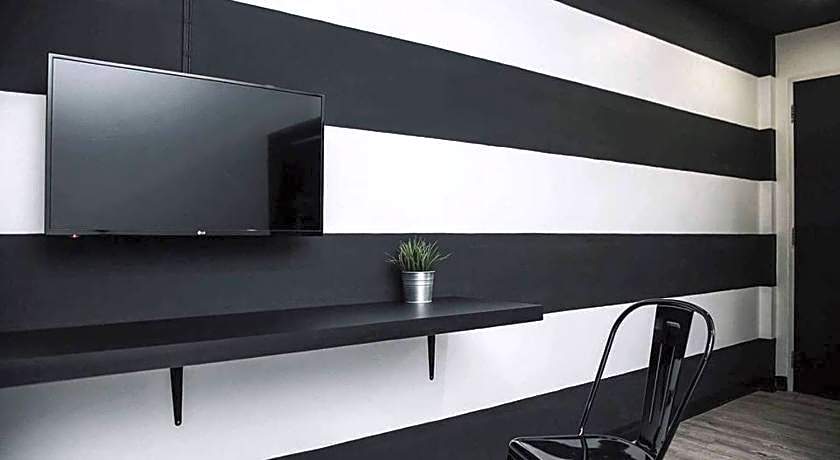 Crystal Hotel Huahin