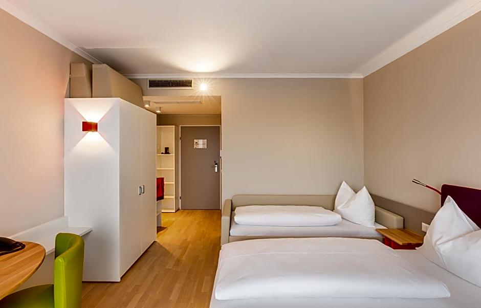 All in Red Thermenhotel