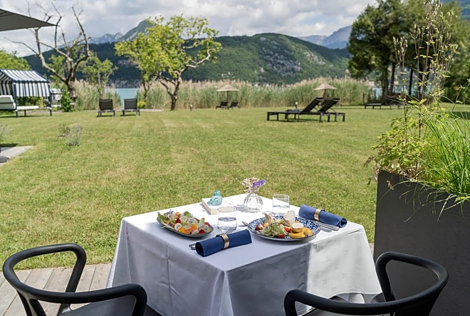 Villa Caroline, hôtel santé bien-être Lac d'Annecy, détox et jeûne