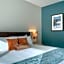 Sun & Ski Inn and Suites
