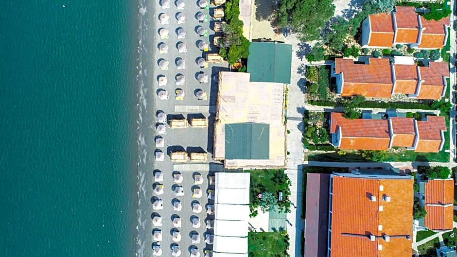 Teos Ormanci Tatil Koyu