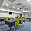 Holiday Inn Express Hotel & Suites Kansas City - Grandview By IHG