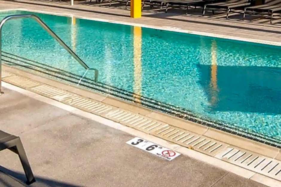 Apart Hotel near Dodgers Stadium