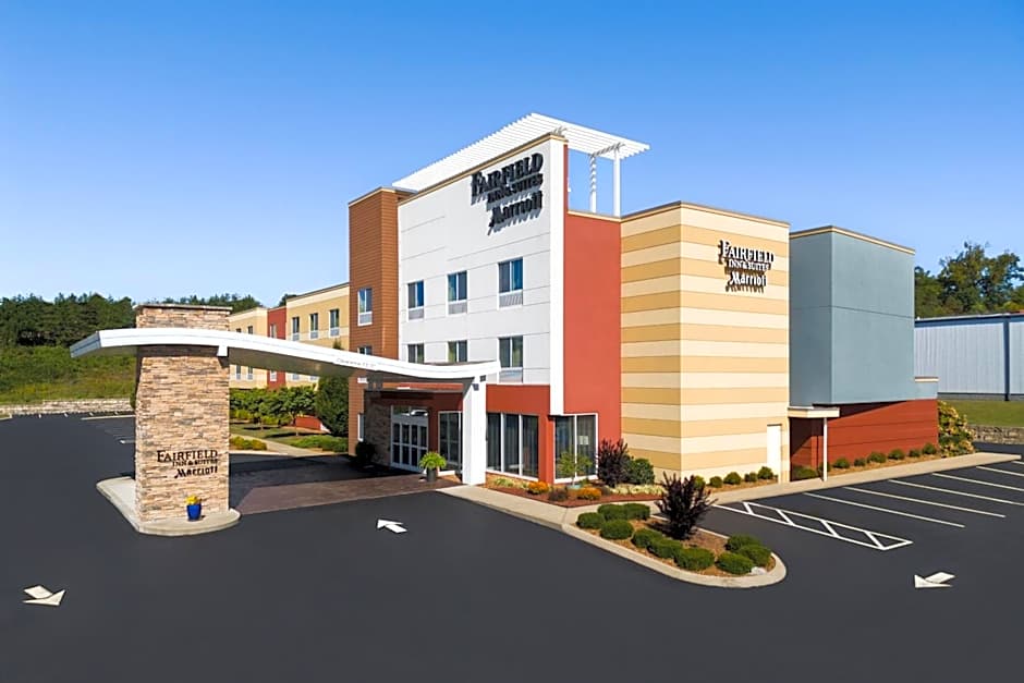 Fairfield Inn & Suites by Marriott London
