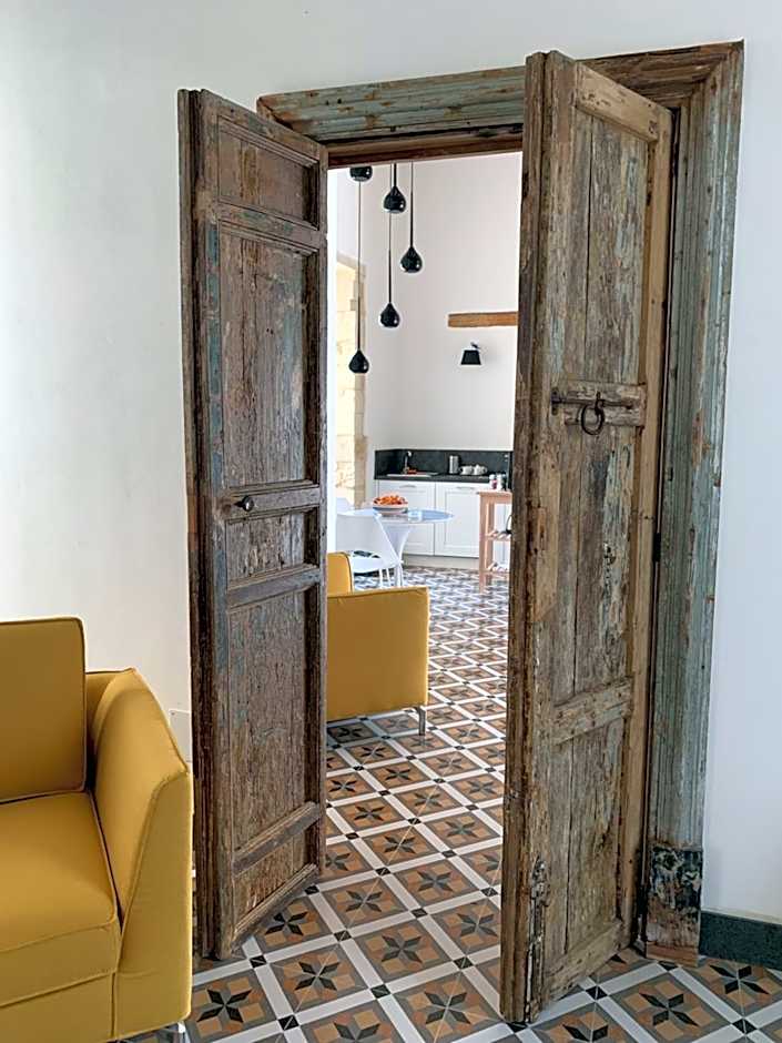 Isabella di Castiglia Apartments