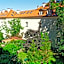 Old Town Kanonia Rooms & Apartments