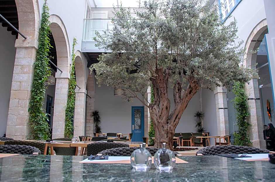 S Paul City Hotel