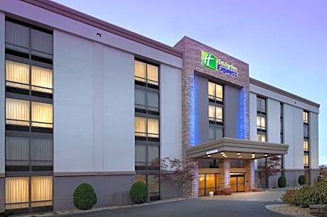 Holiday Inn Express Boston North-Woburn By IHG