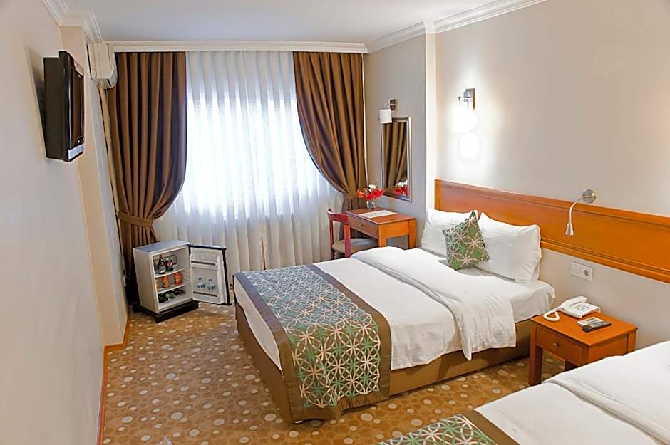 Photo 1 of 8 of Standard 1 Double Bed or 2 Beds