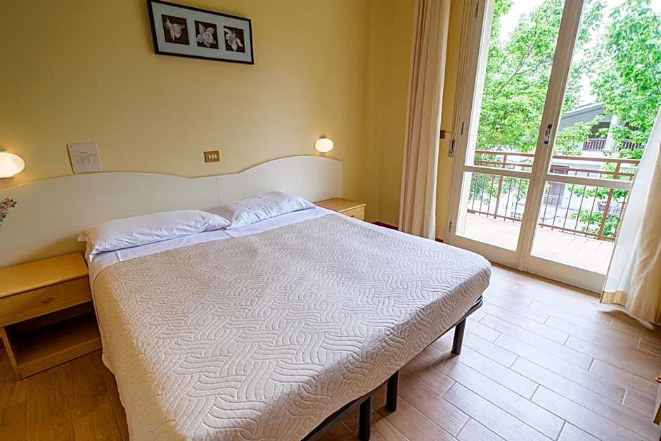 Only Room Hotel