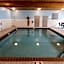 Holiday Inn Express & Suites Marquette By IHG