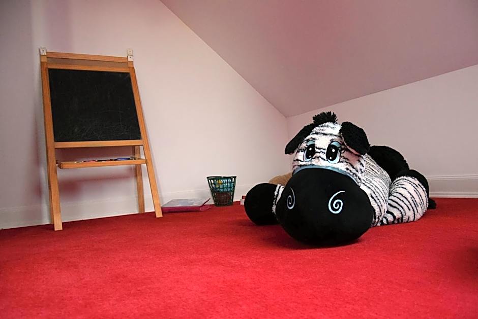 Pałac i Folwark Ńemino