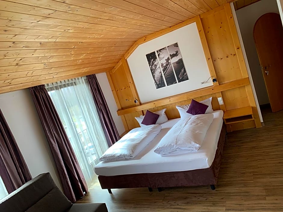 Hotel Seeluna am Klostersee