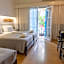 Kamari Beach Hotel