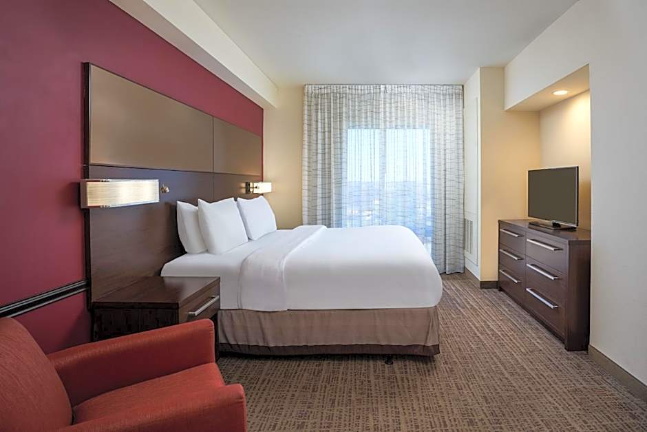 Photo 1 of 12 of 1 Bedroom 1 King Bed Suite