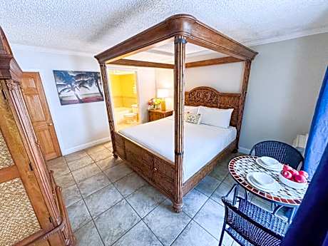 King Room with Pool View