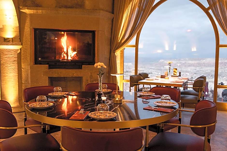 Millstone Cave Suites