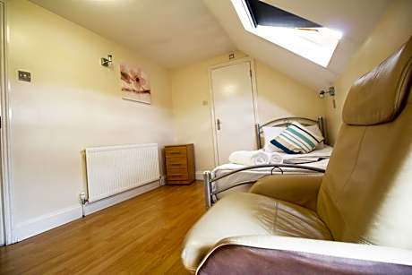 Single Room with Private Bathroom