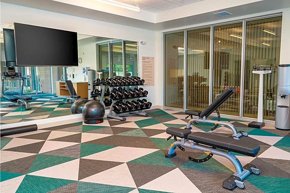 Element Sacramento Airport