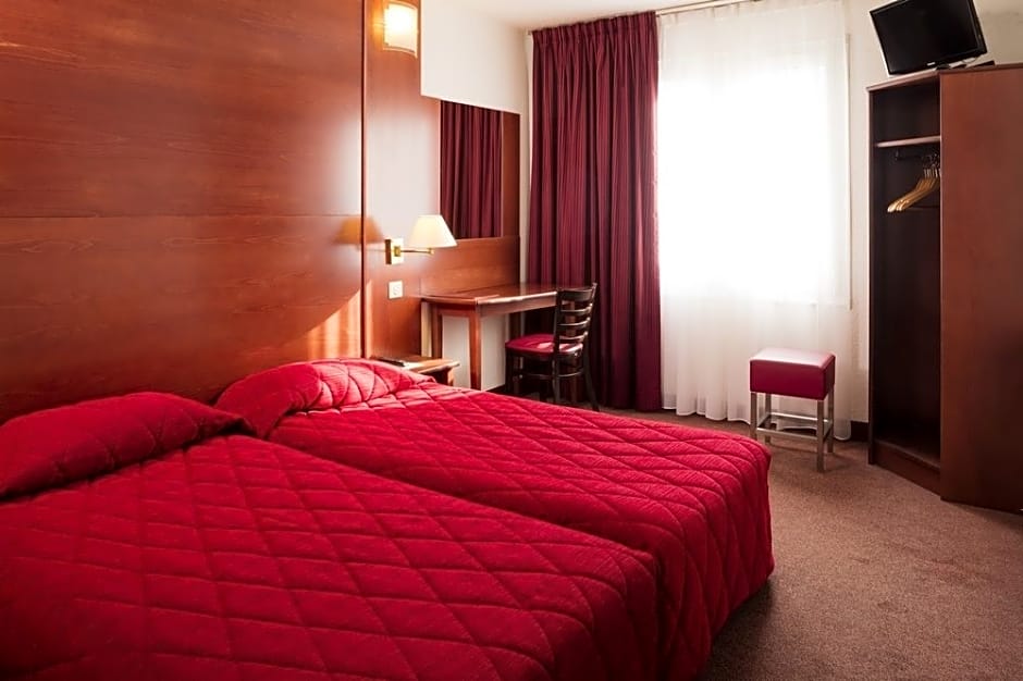 Tribe Paris Batignolles