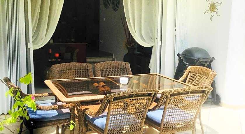 Dolce Vita Caribe Villas