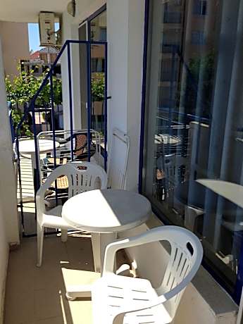 Twin Room with Balcony