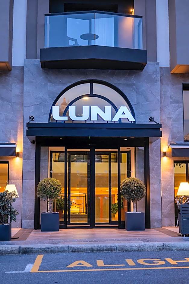 Luna Holiday Complex