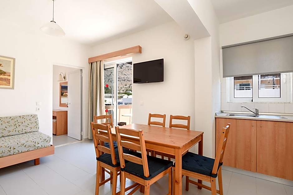 Matina Pefkos Aparthotel