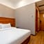 Carrianna Hotel