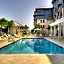 Harborside Suites at Little Harbor Hotel